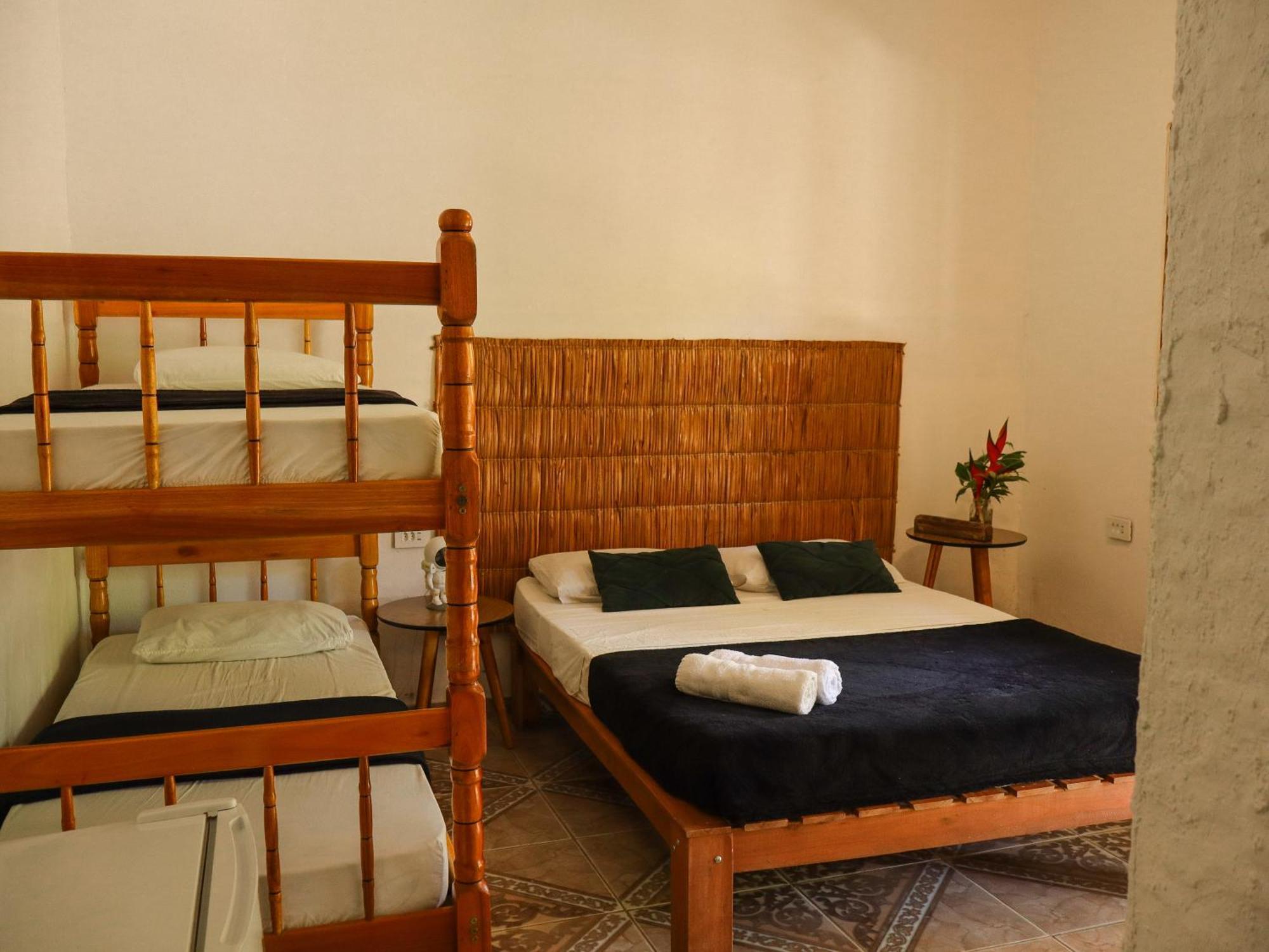 Hostel Marthi Itamambuca Ubatuba Exteriör bild